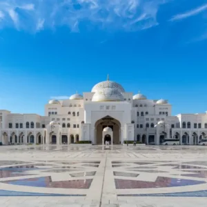 Abu Dhabi city tour from Dubai skyline view