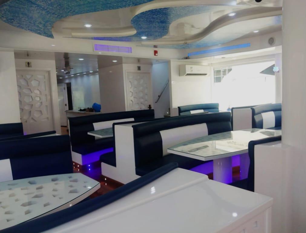 silver dhow cruise – dubai marina