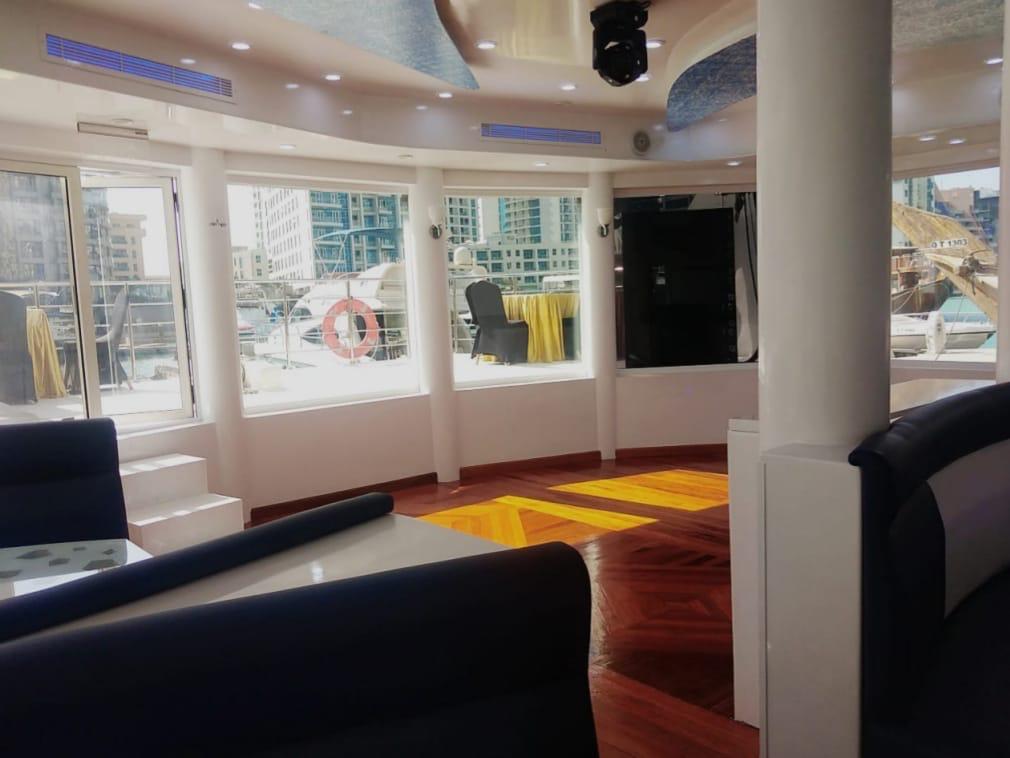 silver dhow cruise – dubai marina