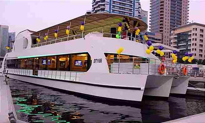 silver dhow cruise – dubai marina