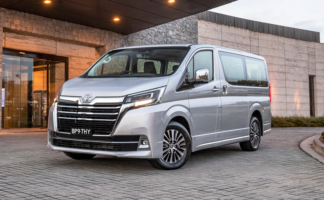 toyota granvia – spacious luxury van