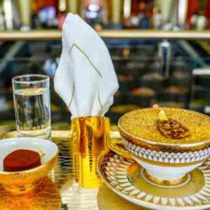 inside burj al arab tour with golden frappuccino (copy)
