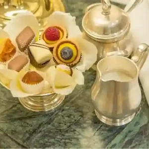 inside burj al arab tour with signature beverage