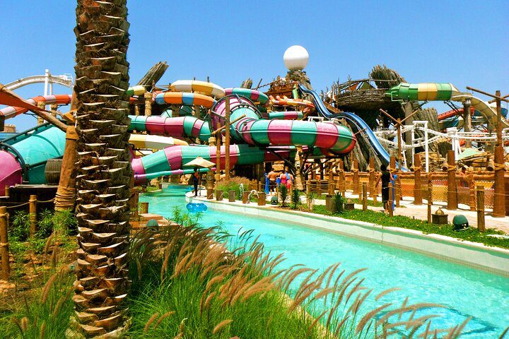 Abu Dhabi City Tour with Yas Waterworld - Image 5