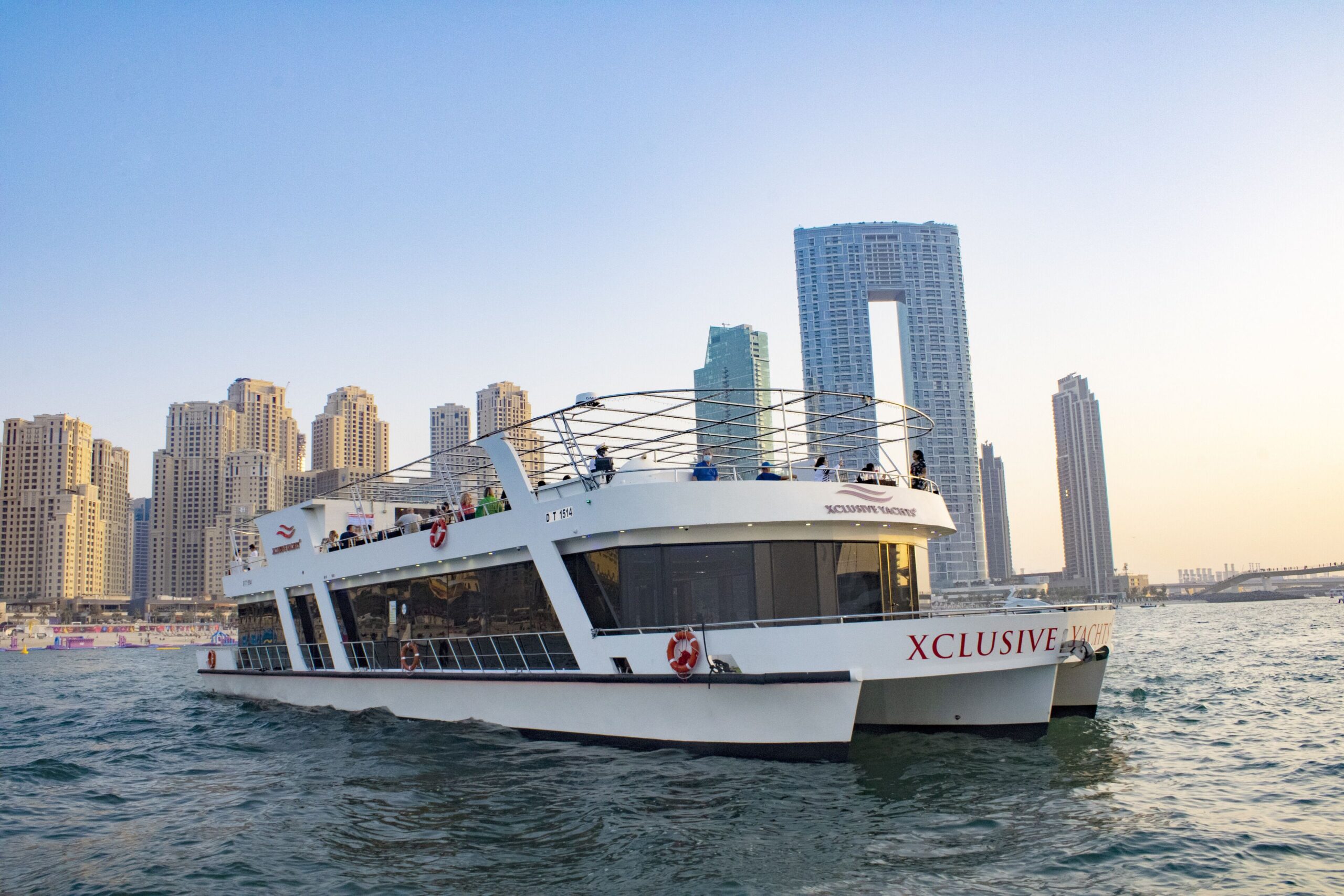 Romantic Dubai Marina dinner cruise ideal for couples, families, and tourists seeking a luxury night cruise with dining