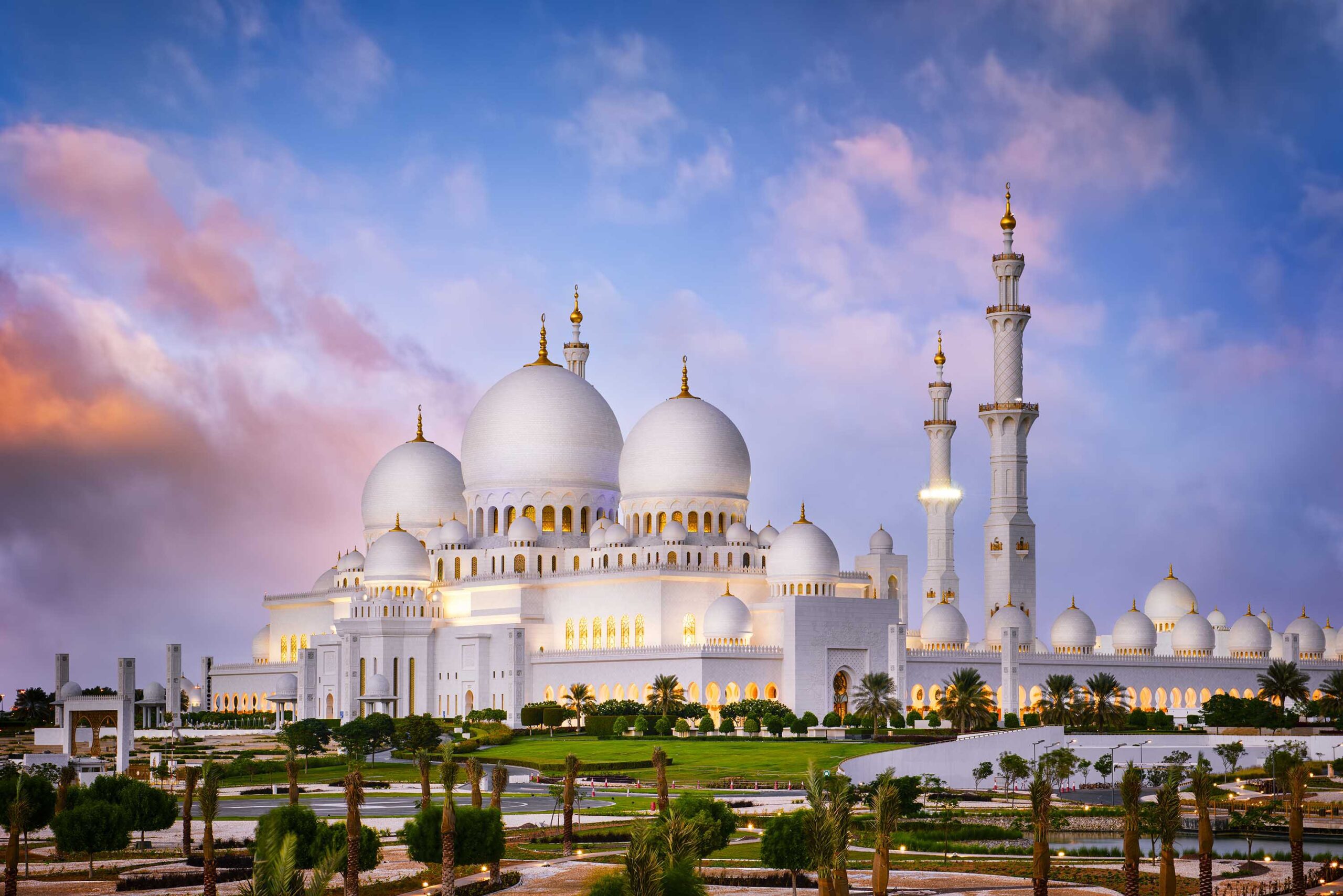 Sheikh Zayed Grand Mosque visit Abu Dhabi city tour