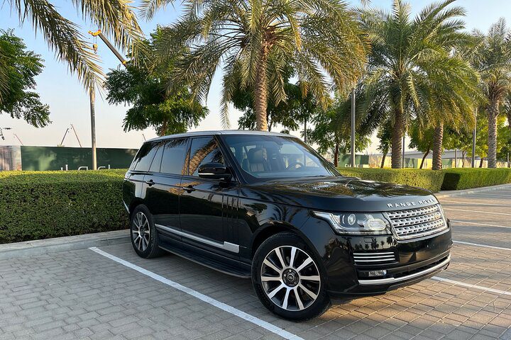Luxury SUV rental Dubai Range Rover Vogue for family travel and VIP mobility